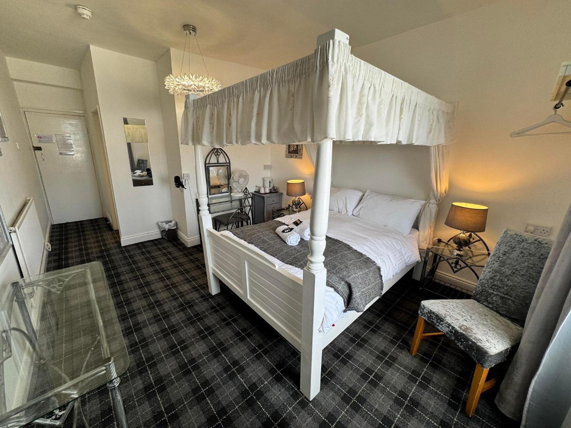 The Jubilee Hotel East - With Spa Facilities & Smokehouse - Newly Refurbished Facilities Weymouth Kültér fotó