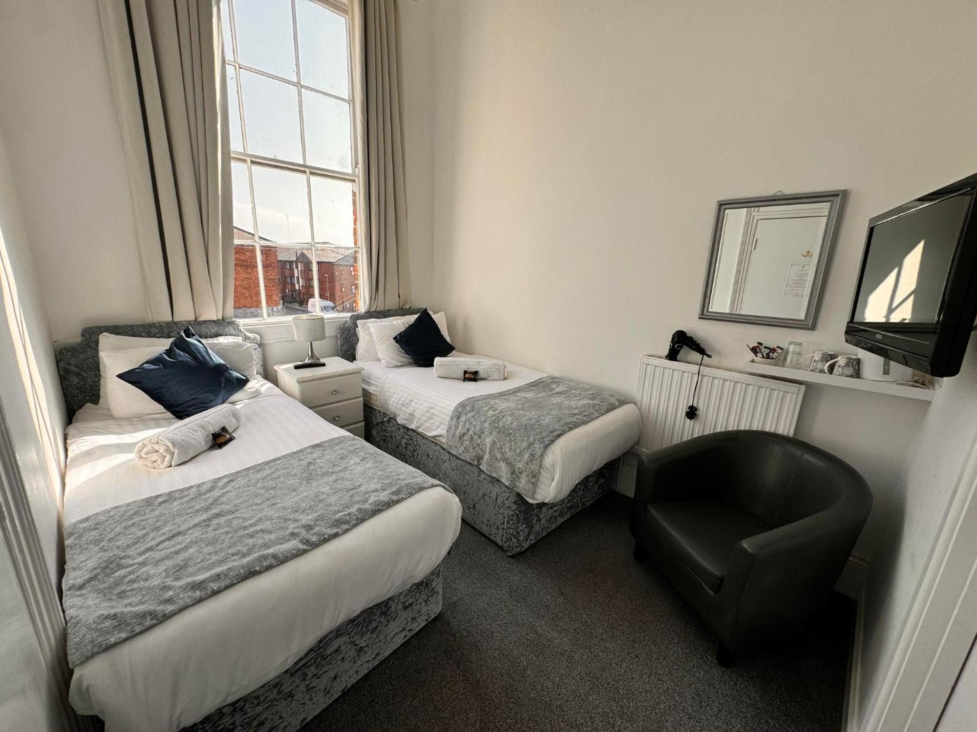 The Jubilee Hotel East - With Spa Facilities & Smokehouse - Newly Refurbished Facilities Weymouth Kültér fotó